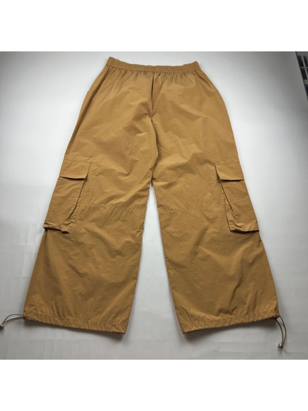 Pilcro Camel Brown Nylon Wide Leg Cargo Parachute Pant L - Picture 5 of 7